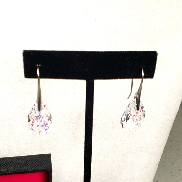 Osiana Swarovski Crystal Teardrop White Patina Dangle Earrings - Picture 9 of 14